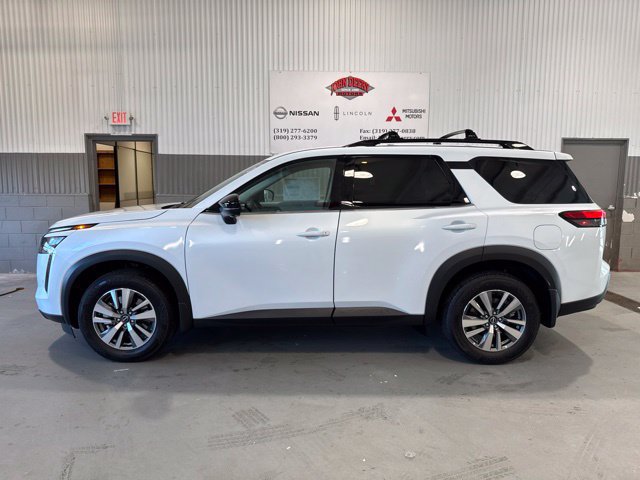 New 2026 Nissan Pathfinder SL AWD/4WD image 7