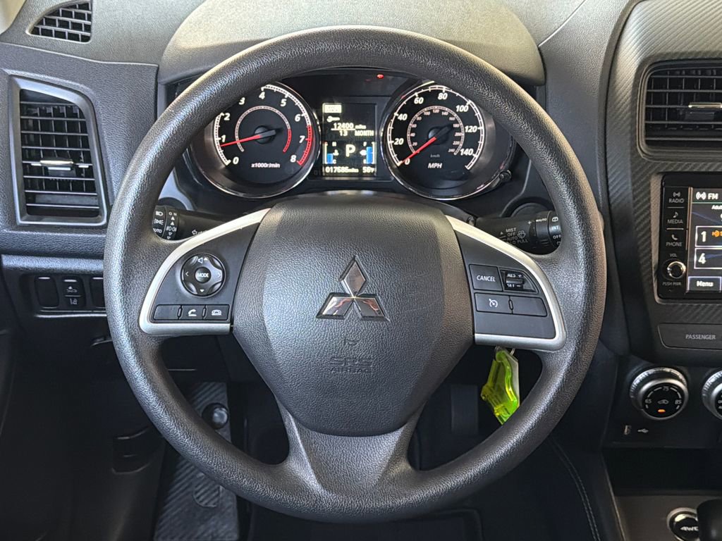 Used 2025 Mitsubishi Outlander Sport AWD image 4