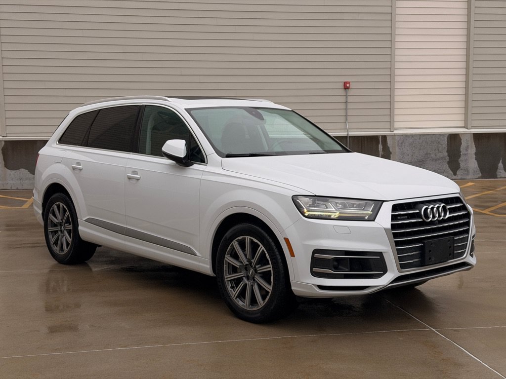 Used 2018 Audi Q7 3.0T Prestige AWD/4WD image 1