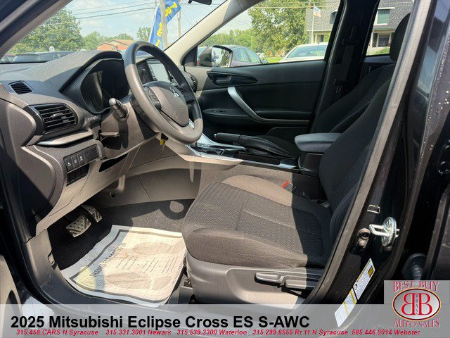 Used 2025 Mitsubishi Eclipse Cross ES AWD/4WD image 10