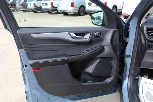 Used 2024 Ford Escape Platinum AWD/4WD image 12