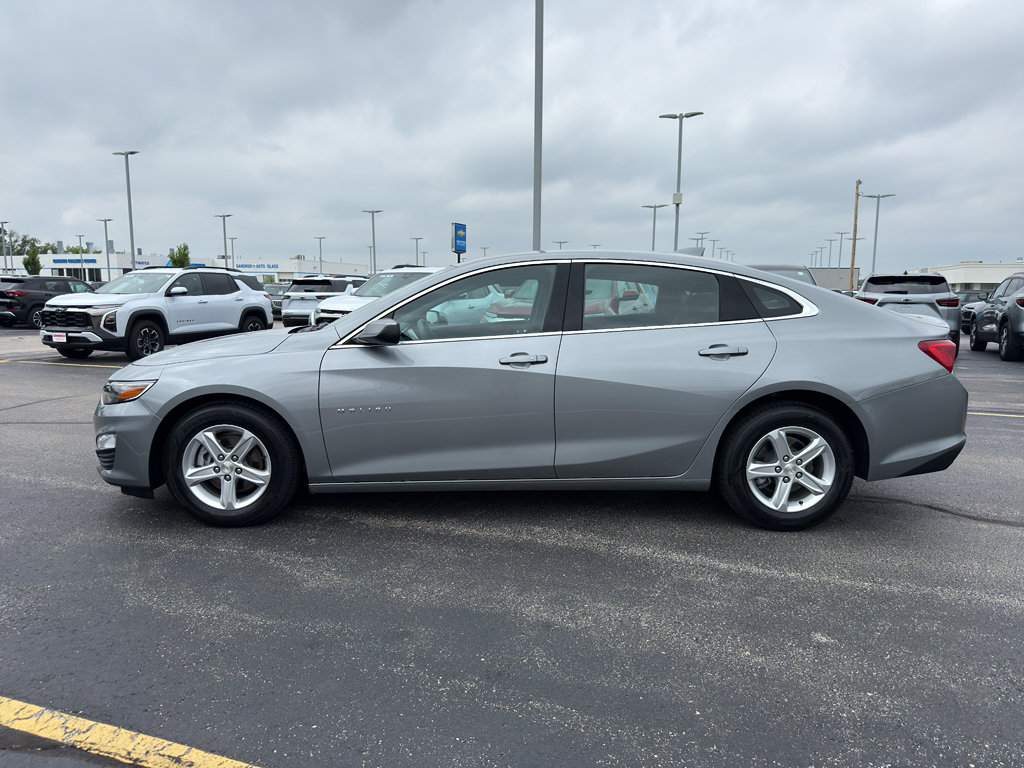 Used 2024 Chevrolet Malibu LT FWD image 6