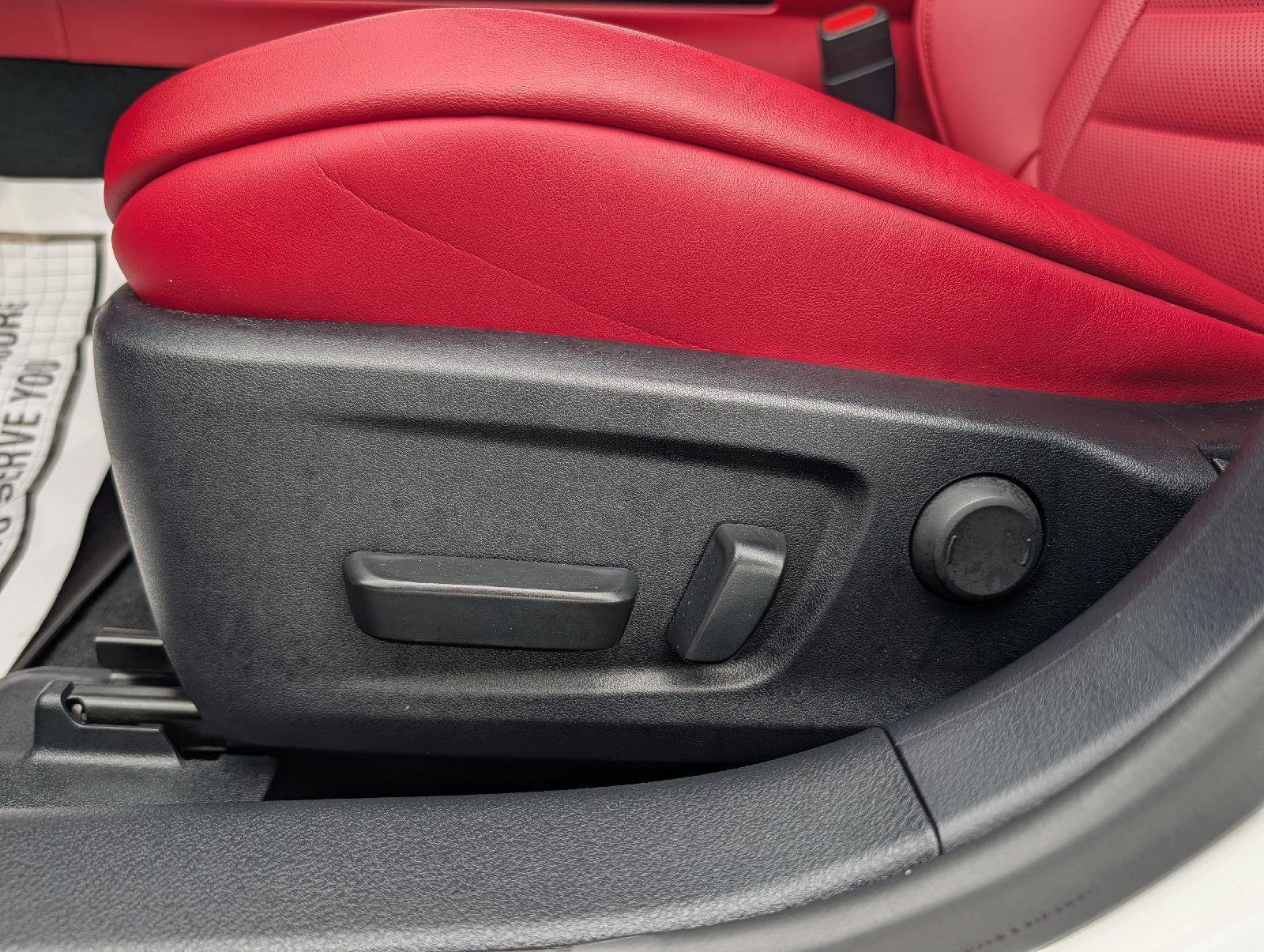 Used 2023 Lexus IS 350 F Sport w/ Memory Package image 10