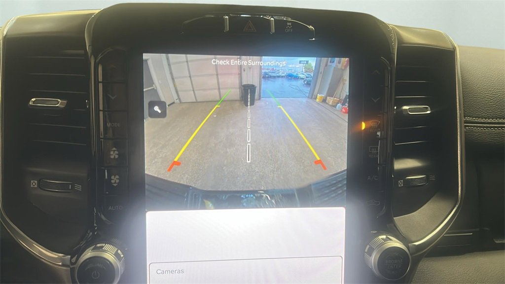 Used 2024 RAM 3500 Laramie image 24