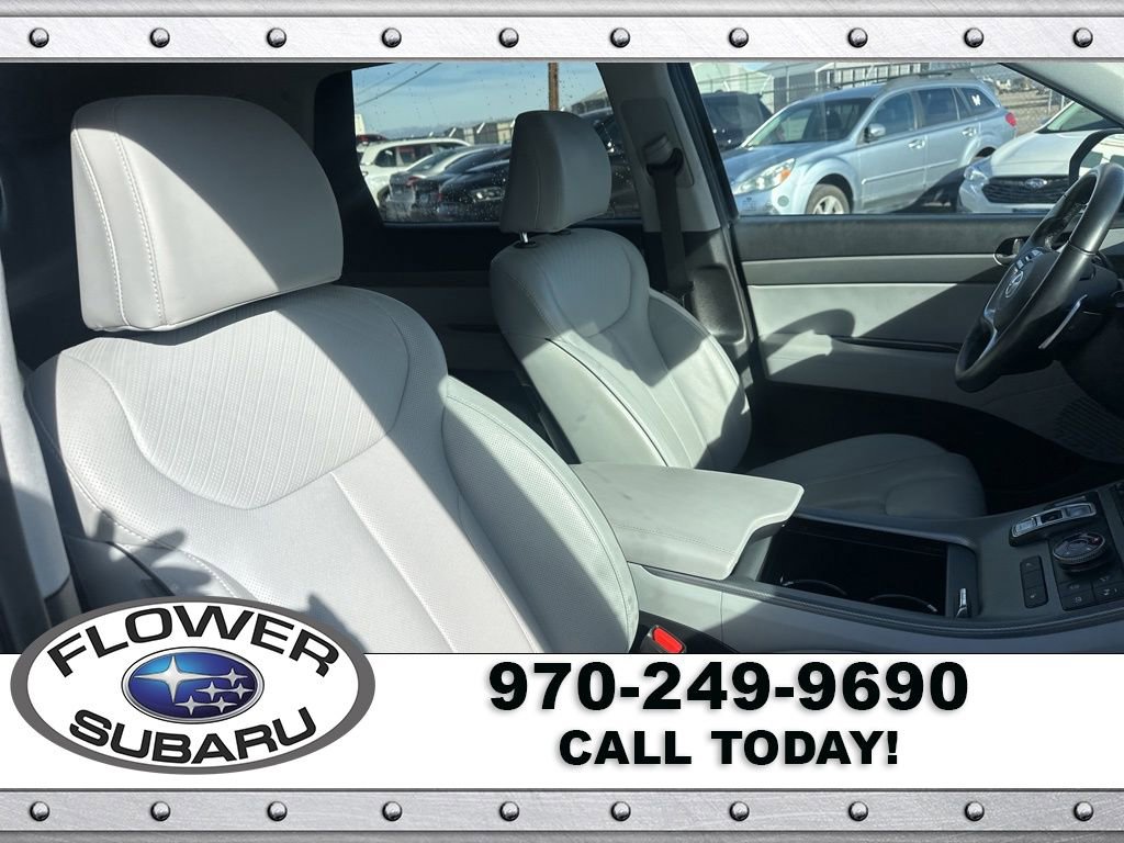 Used 2025 Hyundai Palisade SEL image 11