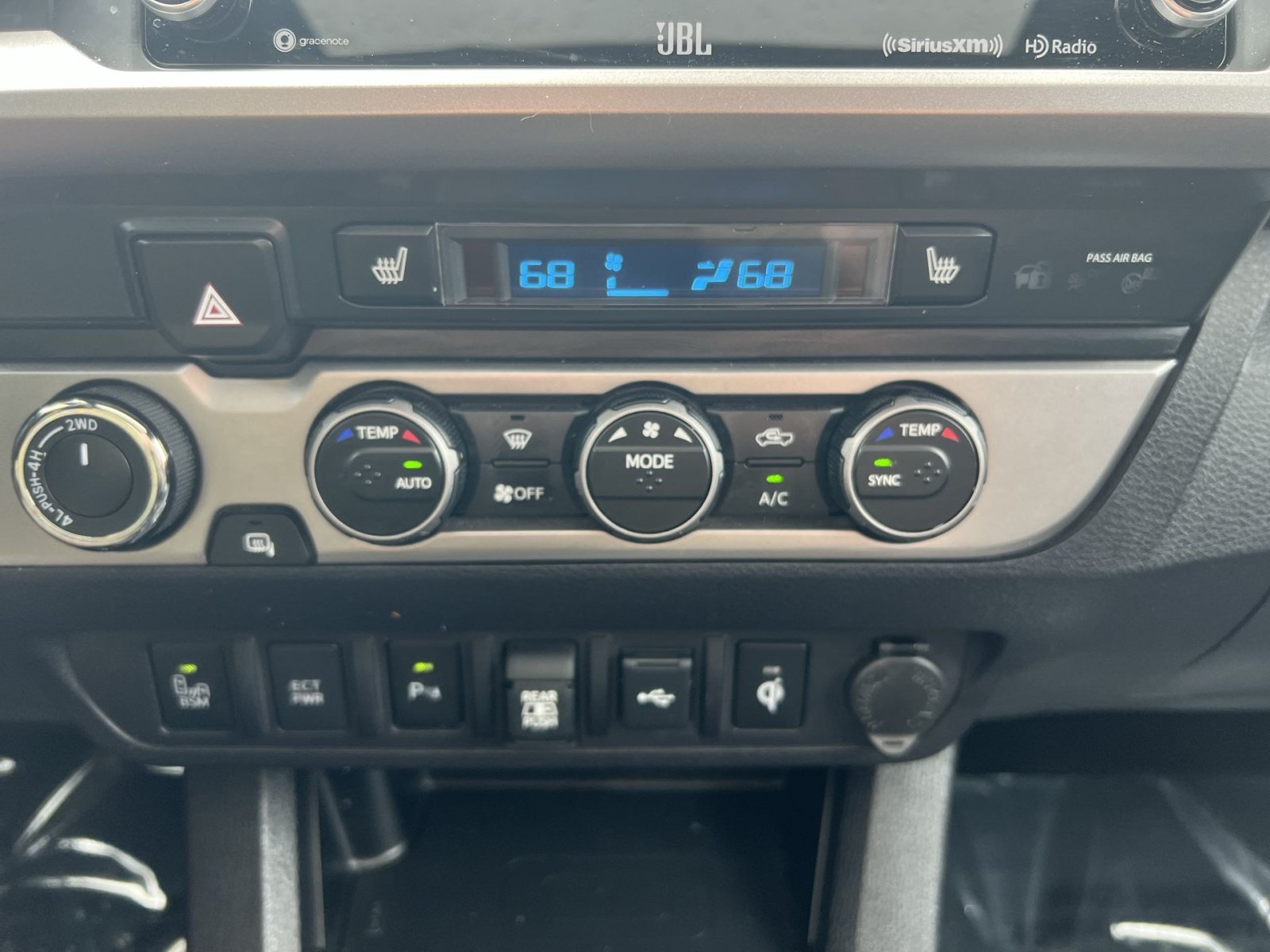 Used 2022 Toyota Tacoma Limited w/ Nightshade Package AWD/4WD image 21