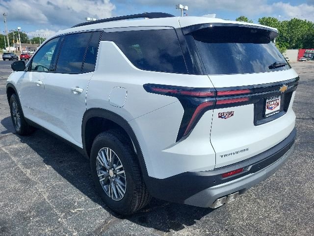 New 2026 Chevrolet Traverse LT w/ Driver Confidence Package FWD image 11
