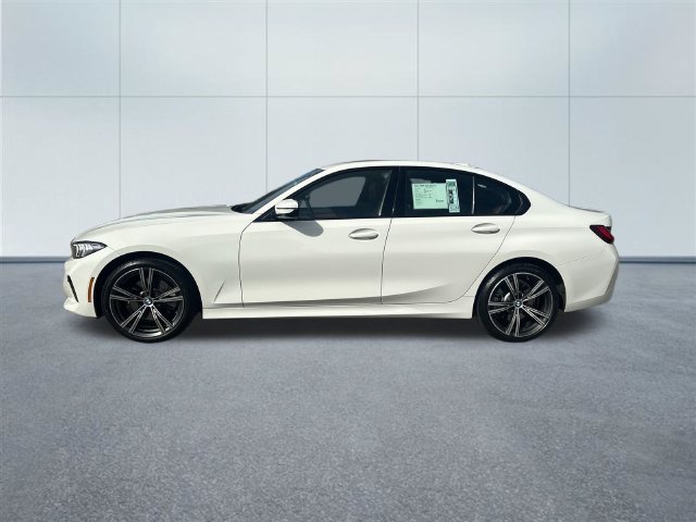 Certified 2023 BMW 330i xDrive Sedan w/ Premium Package AWD/4WD image 9