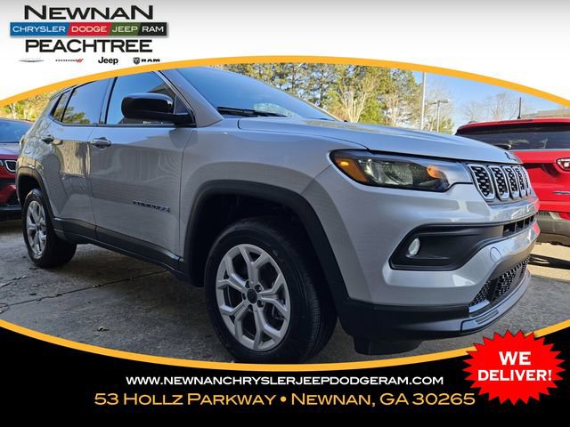 New 2025 Jeep Compass Latitude w/ Sun & Sound Group AWD/4WD image 1