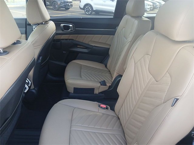 New 2026 Kia Sorento SX Prestige w/ Olive Brown Leather Package image 23