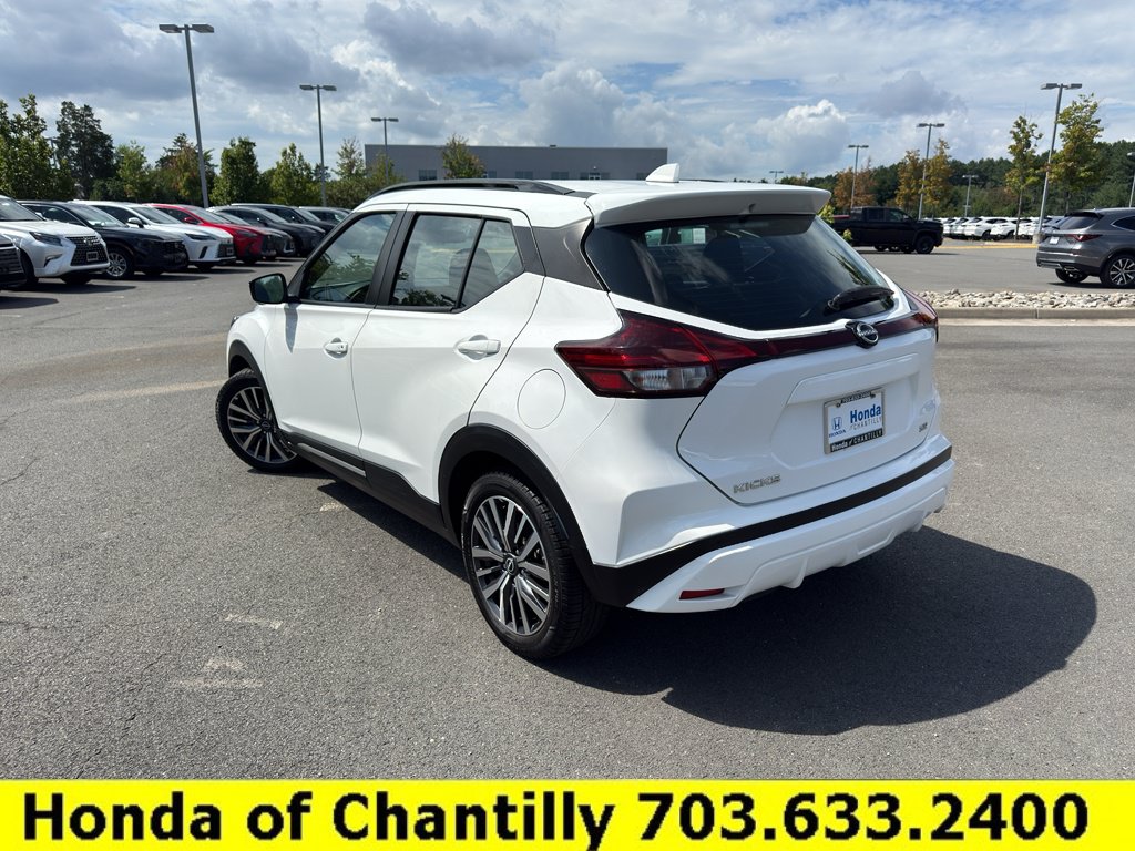 Used 2022 Nissan Kicks SR FWD image 5