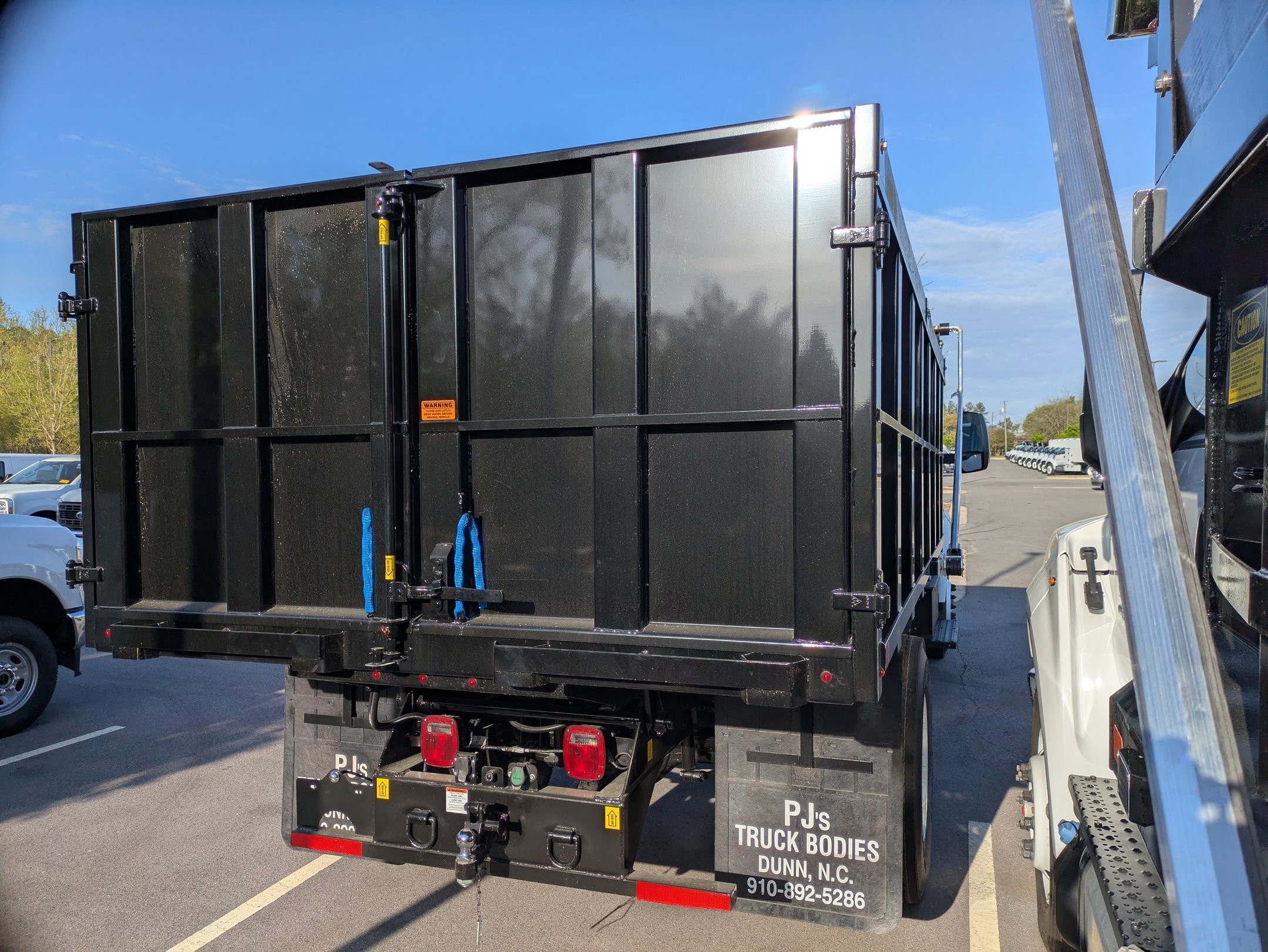 New 2027 Ford F750 2WD Regular Cab Super Duty image 3