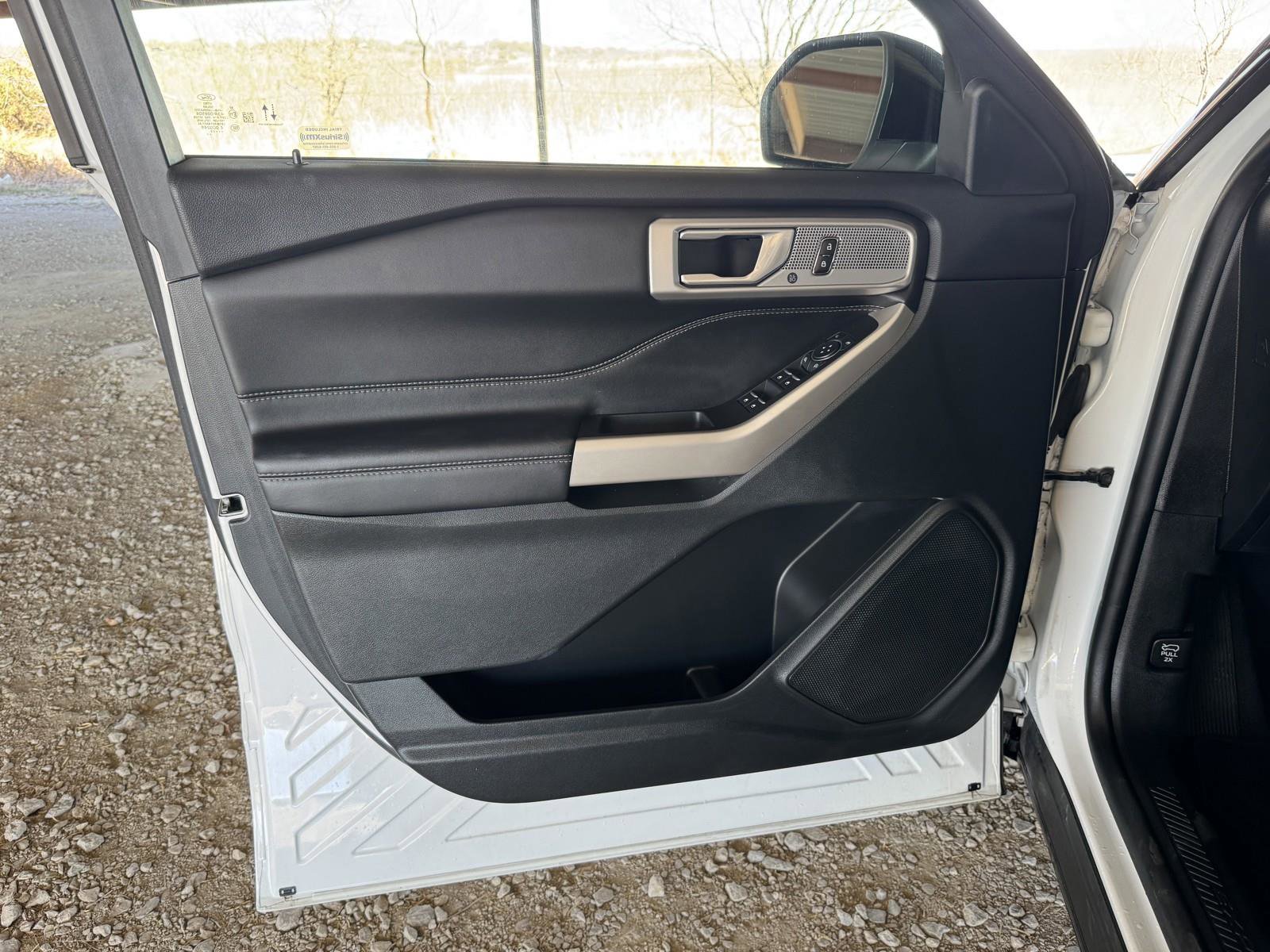 Used 2023 Ford Explorer XLT w/ Equipment Group 202A image 22