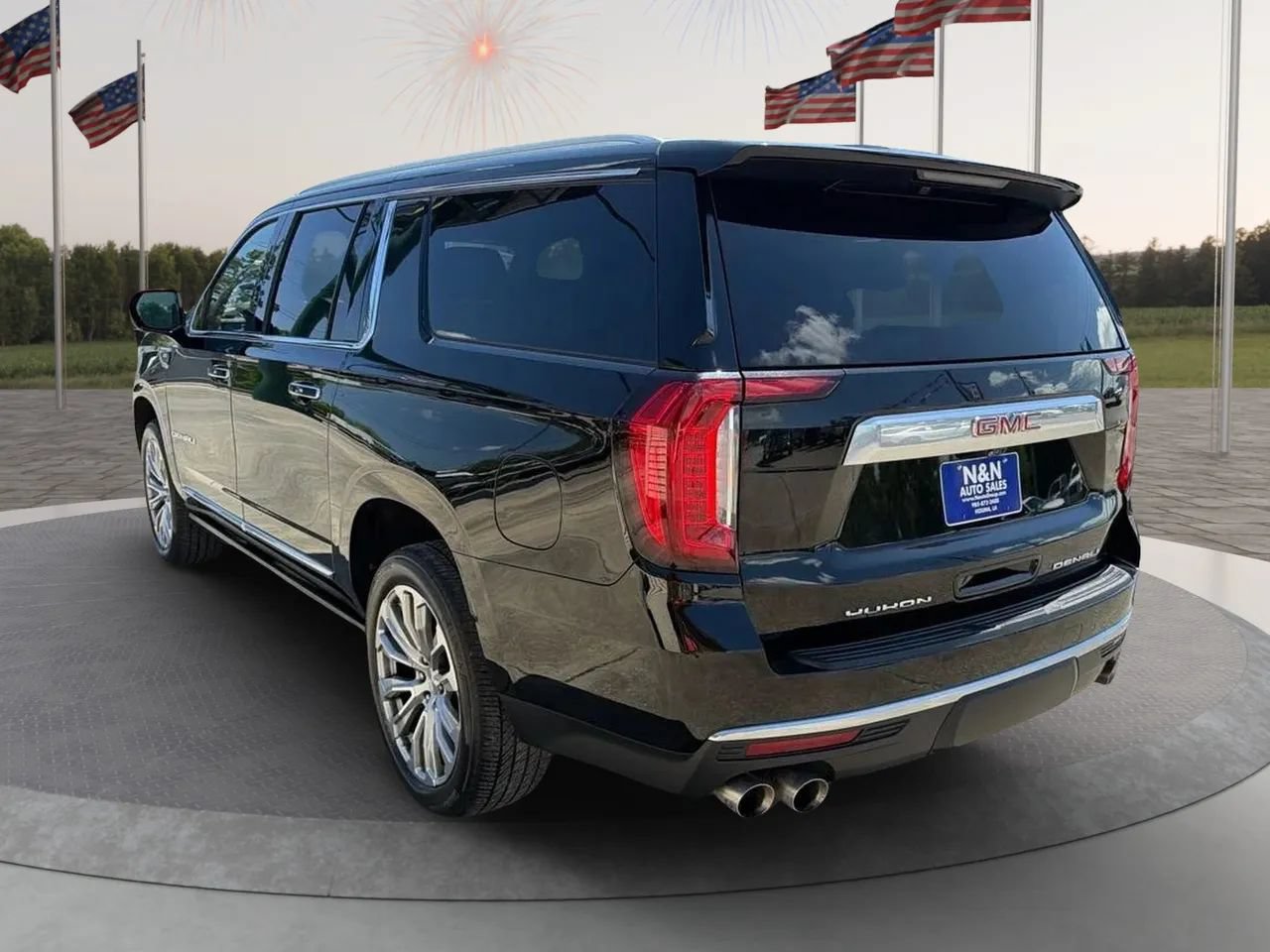 Used 2021 GMC Yukon XL Denali w/ Denali Premium Package RWD image 8