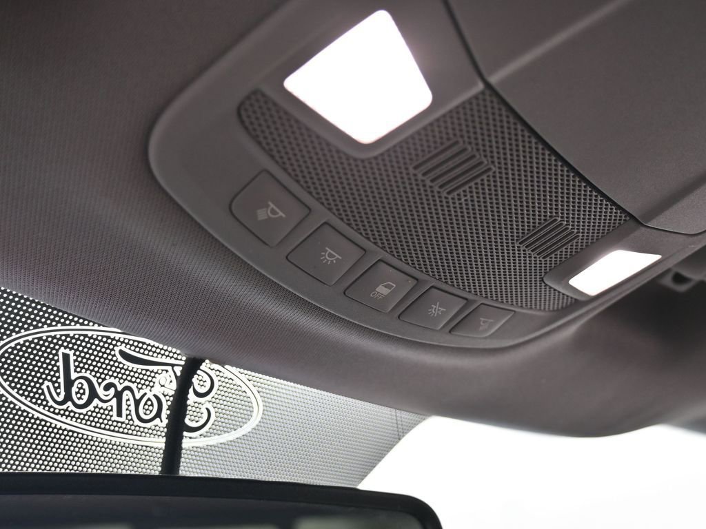 Used 2015 Ford F150 XLT w/ Equipment Group 302A Luxury image 24