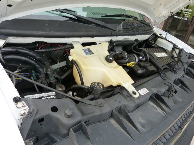 Used 2008 Chevrolet Express 3500 w/ School Bus Package image 11