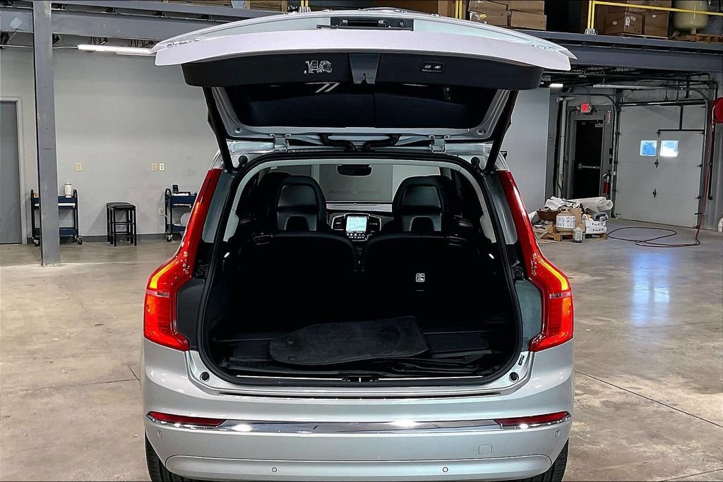 Certified 2024 Volvo XC90 B6 Ultimate w/ Protection Package Premier AWD/4WD image 5