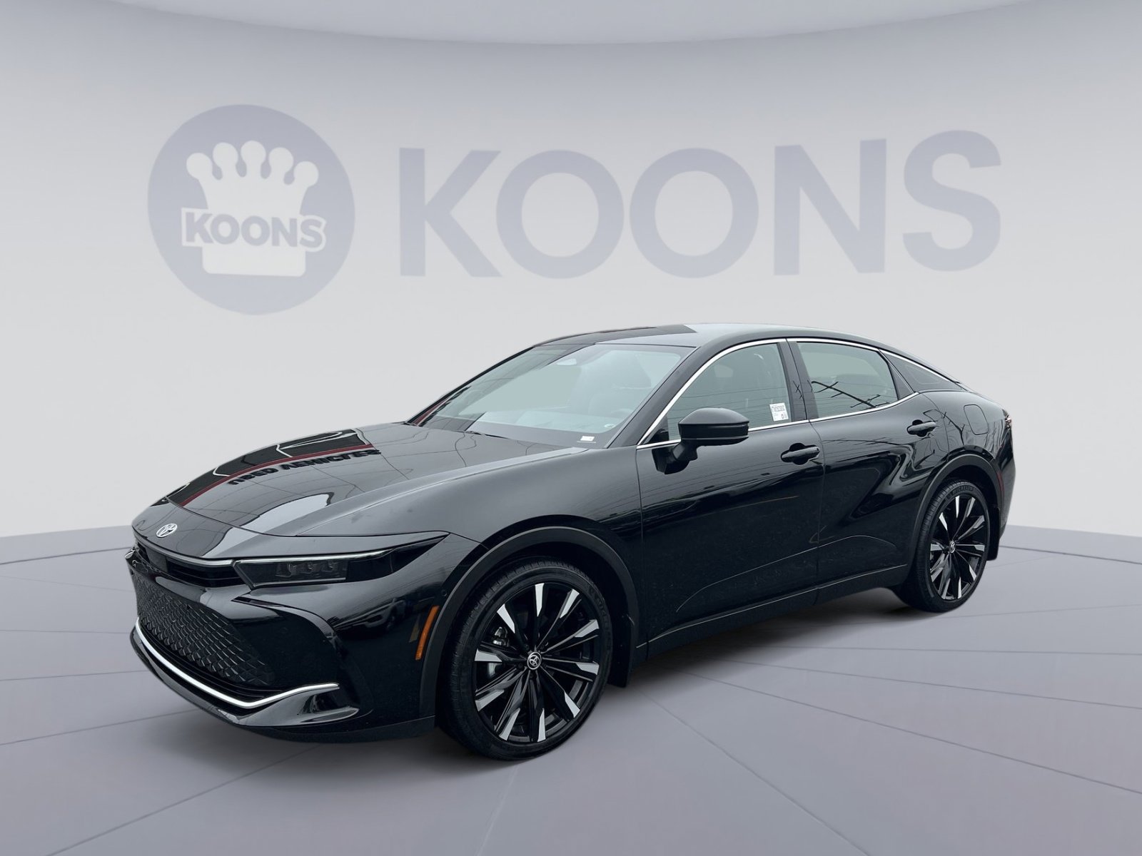 Used 2025 Toyota Crown Platinum