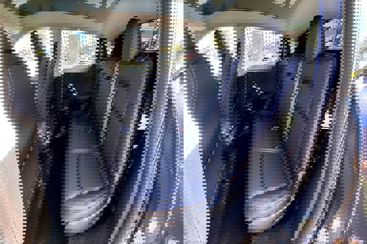 Used 2024 Tesla Model Y Long Range image 18