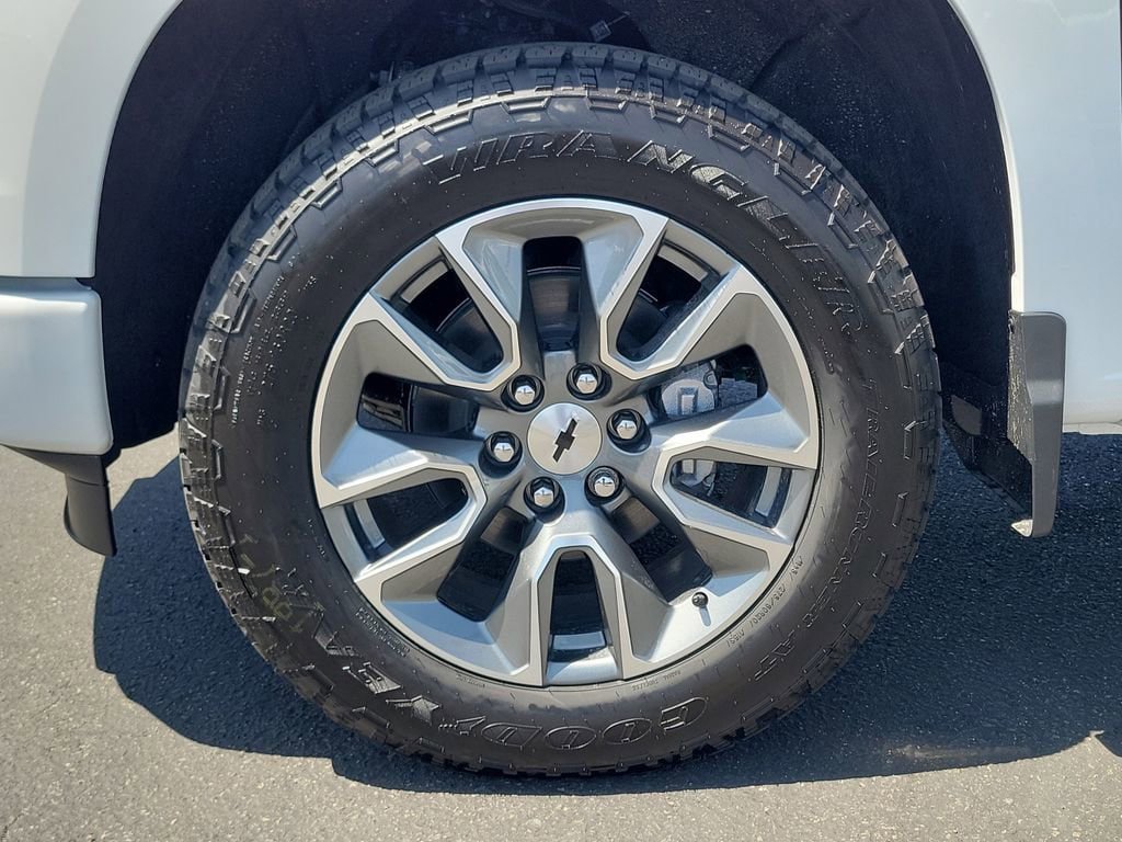 New 2026 Chevrolet Silverado 1500 RST w/ RST All Star Premium Package image 26