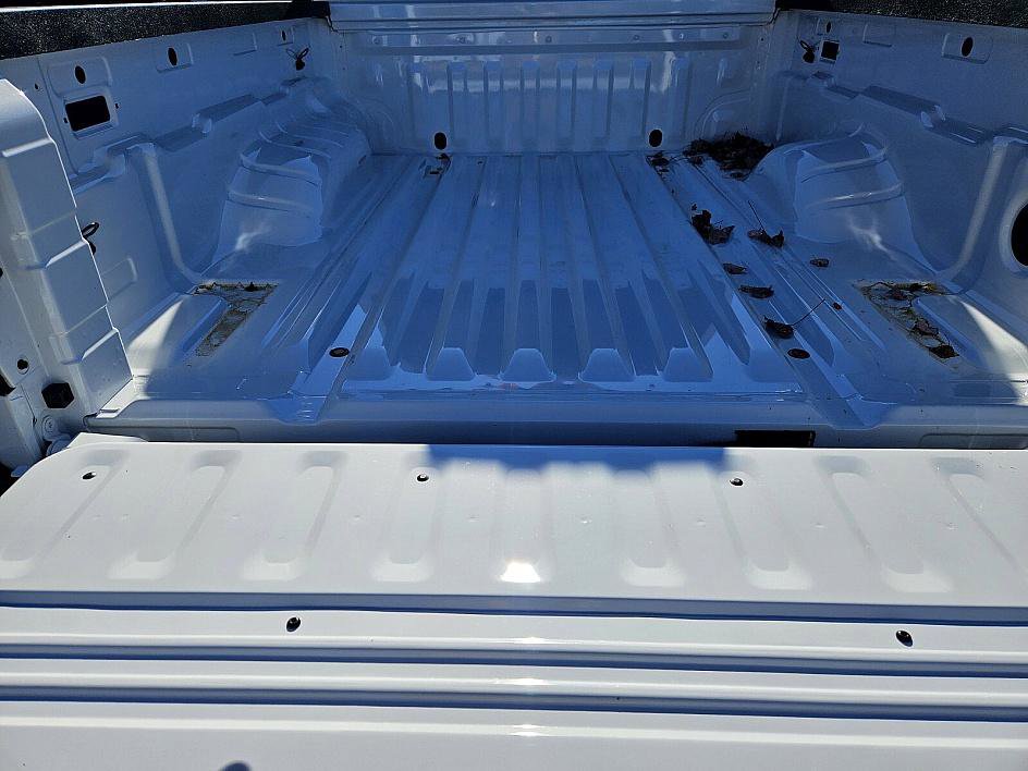 New 2026 Nissan Frontier S image 11