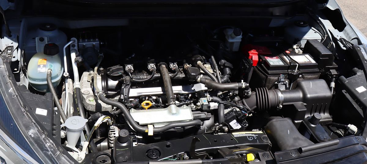 Used 2023 Nissan Kicks SV w/ Exterior Package FWD image 56