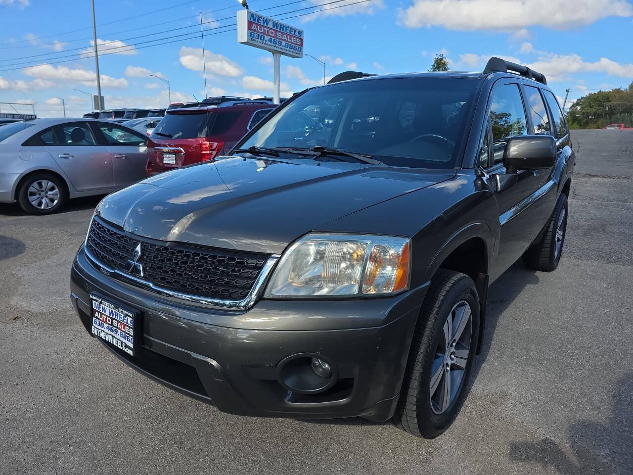 Used 2010 Mitsubishi Endeavor SE FWD image 29