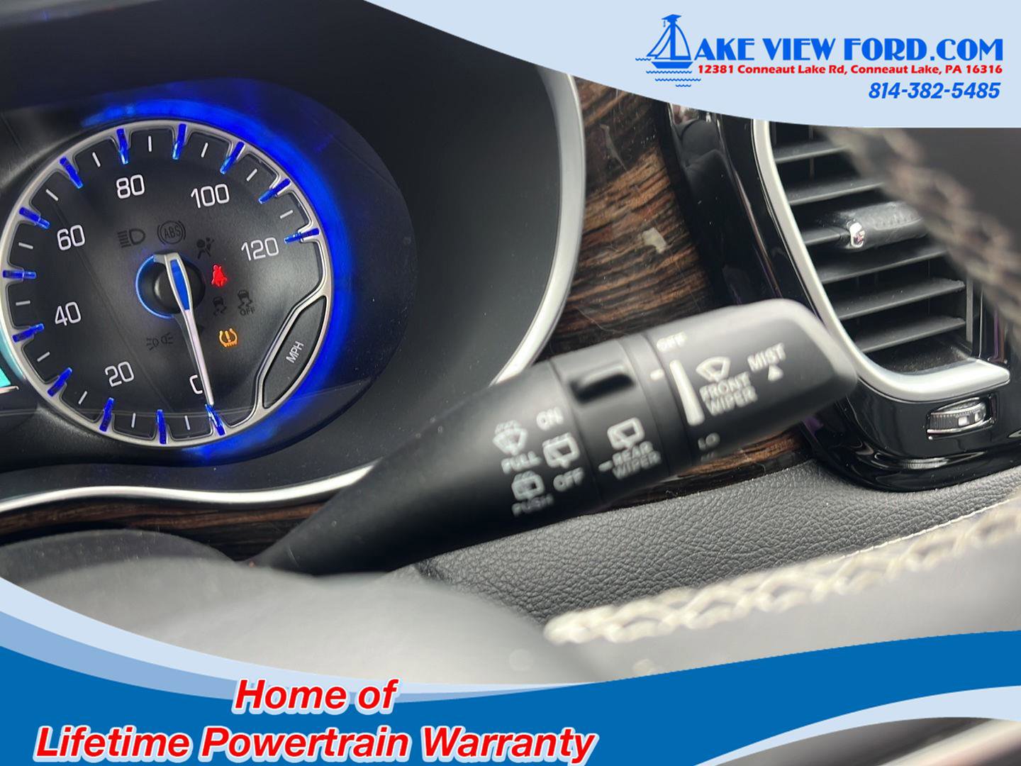 Used 2022 Chrysler Pacifica Limited FWD image 29