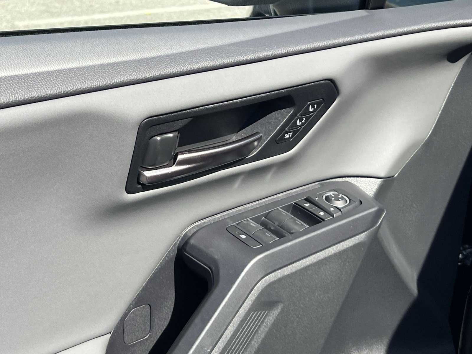 New 2026 Toyota RAV4 XSE AWD/4WD image 10