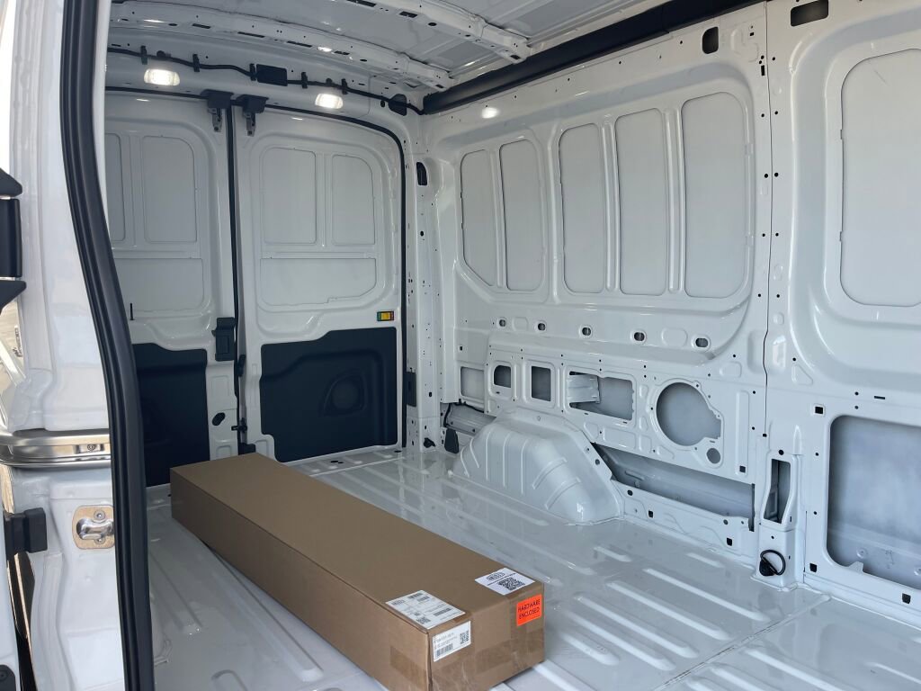 New 2025 Ford Transit 250 148 Medium Roof image 14