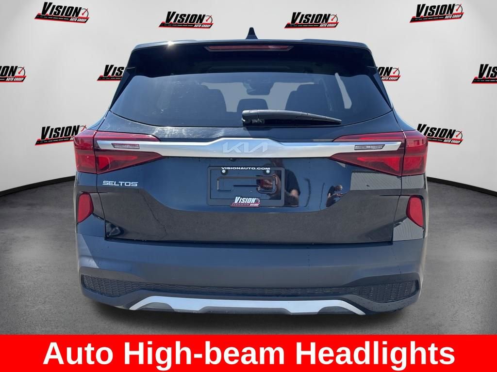 Used 2022 Kia Seltos LX AWD/4WD image 7
