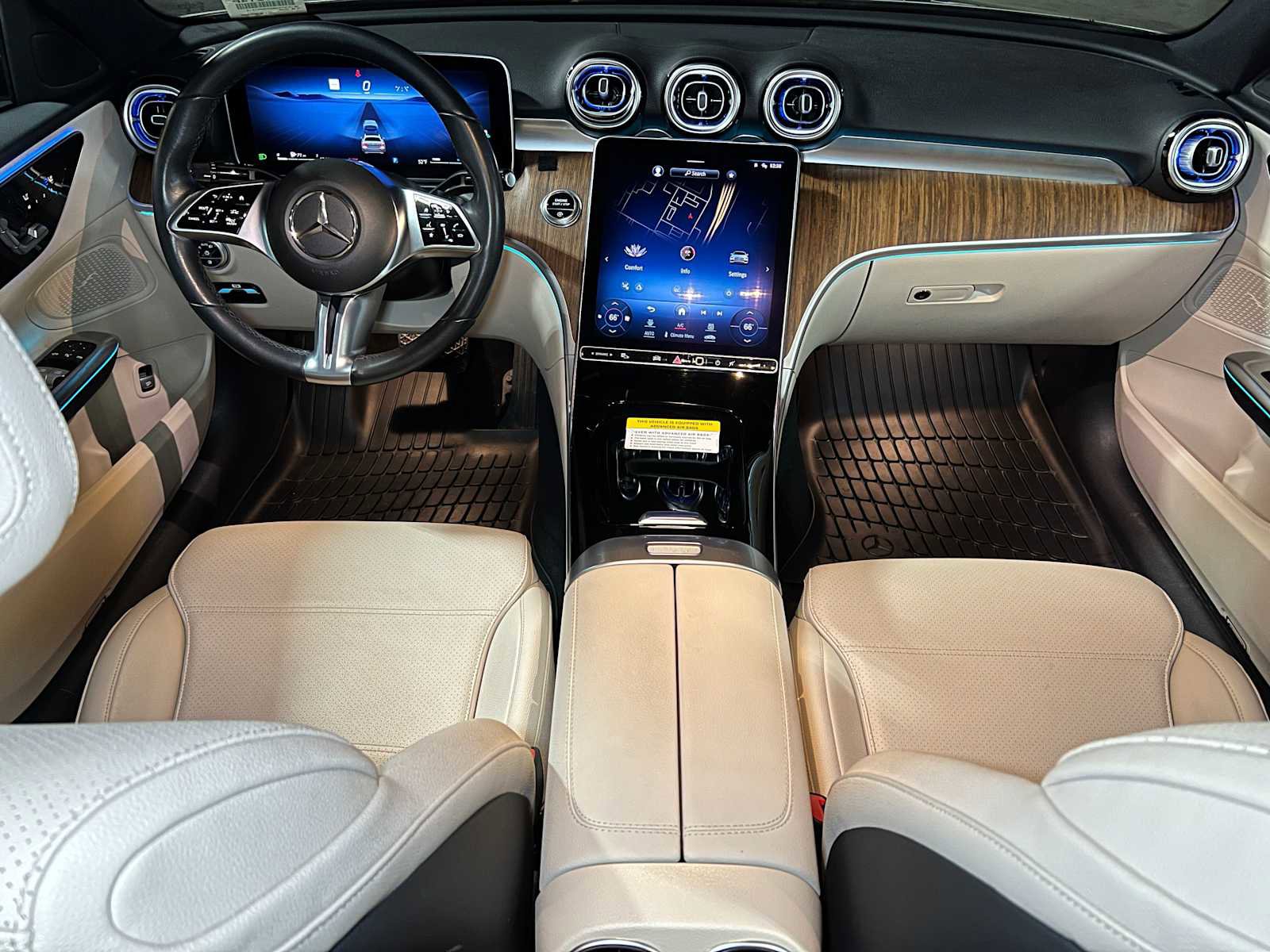 Used 2023 Mercedes-Benz C 300 4MATIC Sedan image 40