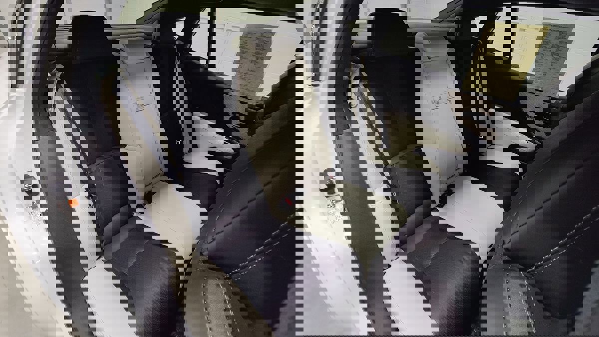 Used 2022 Lexus LS 500 F Sport w/ Accessory Package (Z1) image 18