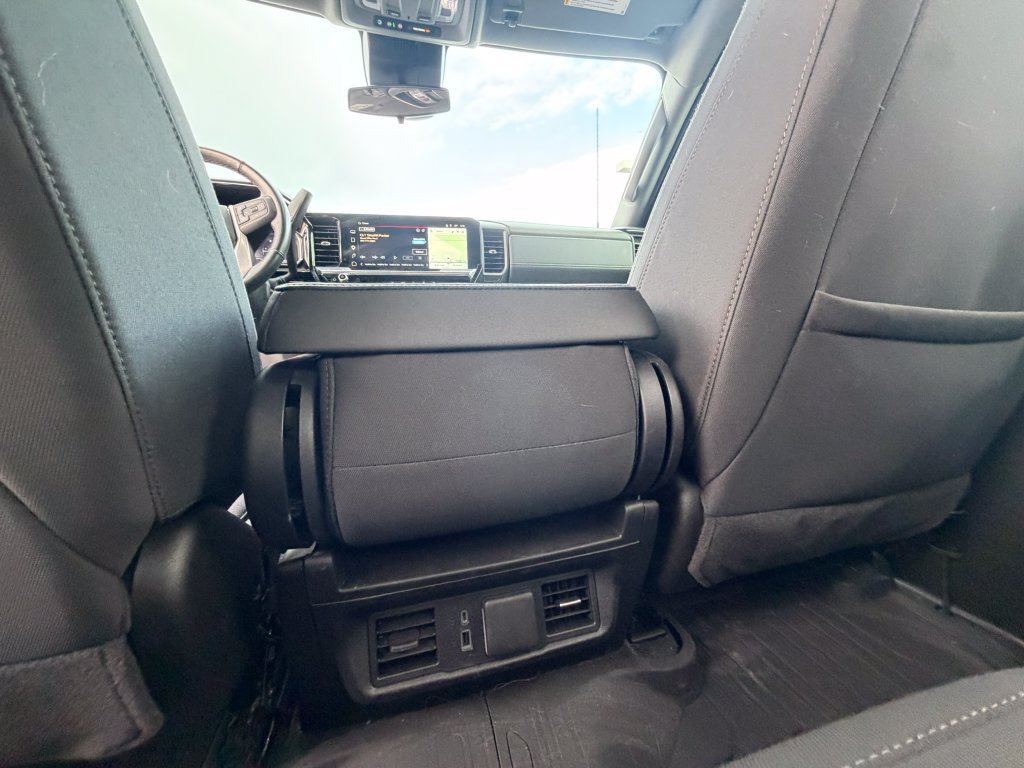Used 2025 GMC Sierra 2500 SLE w/ SLE Value Package; AWD/4WD image 22
