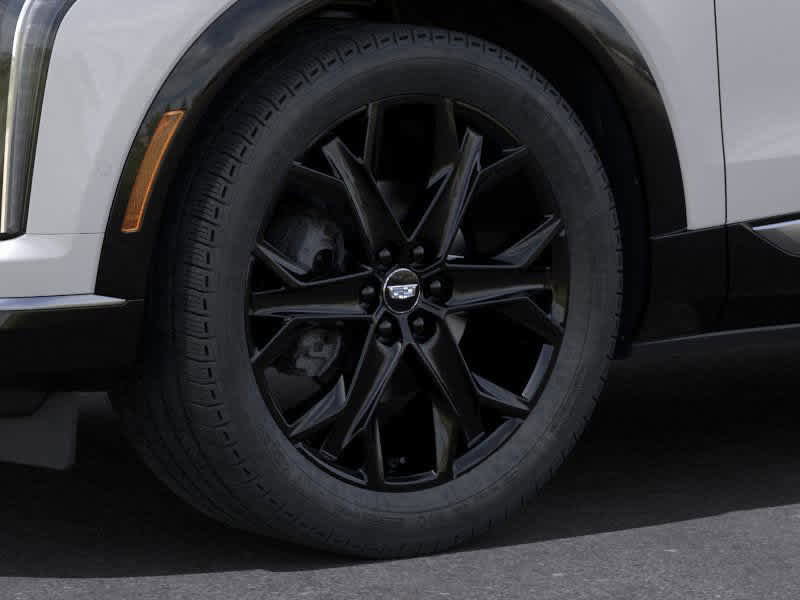 New 2025 Cadillac Optiq Sport 2 w/ LPO, ONYX Package image 26