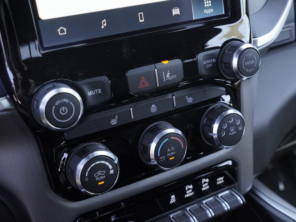 New 2026 RAM 1500 Big Horn AWD/4WD image 18
