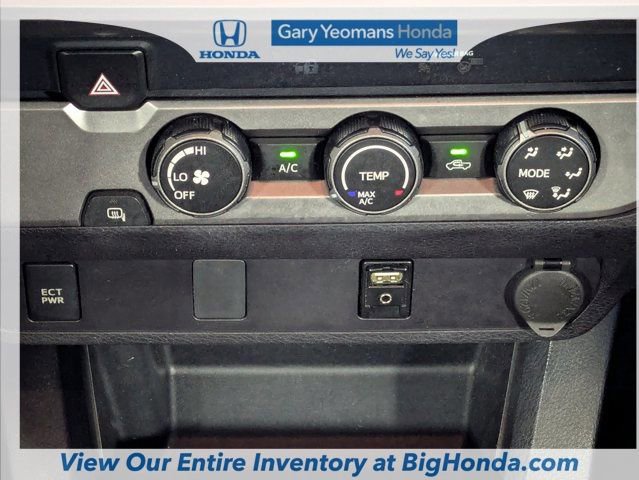 Used 2019 Toyota Tacoma SR5 image 18