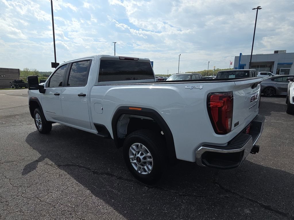 Used 2025 GMC Sierra 2500 Pro AWD/4WD image 6