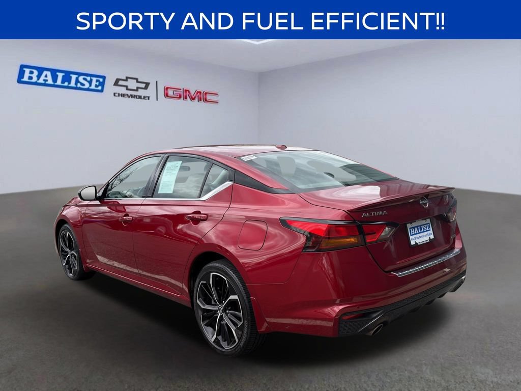 Used 2023 Nissan Altima 2.5 SR w/ SR Premium Package AWD/4WD image 6