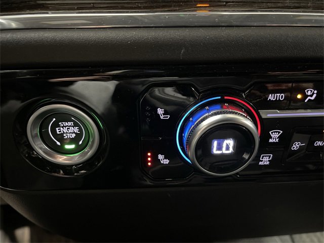 Used 2024 GMC Sierra 1500 Elevation image 31