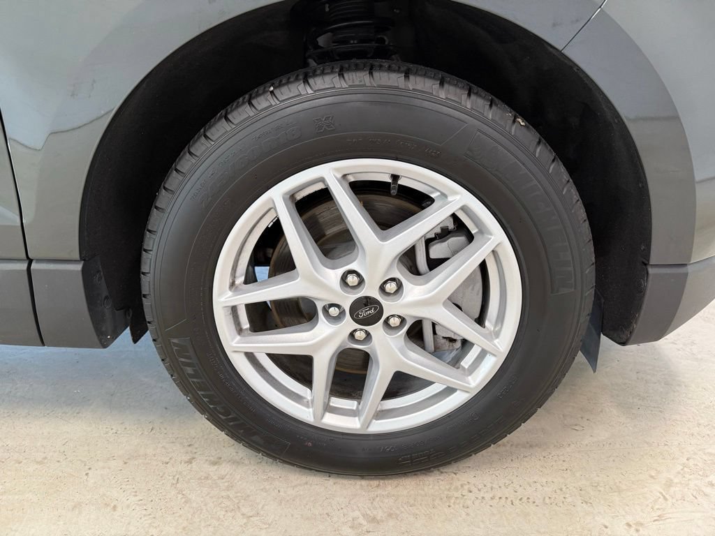 Certified 2024 Ford Edge SEL w/ Convenience Package AWD/4WD image 36