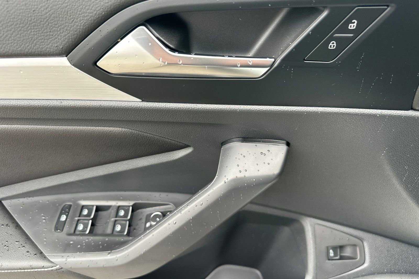 New 2026 Volkswagen Jetta Sport image 9