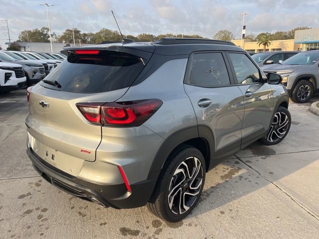 Used 2024 Chevrolet TrailBlazer RS w/ Convenience Package image 9