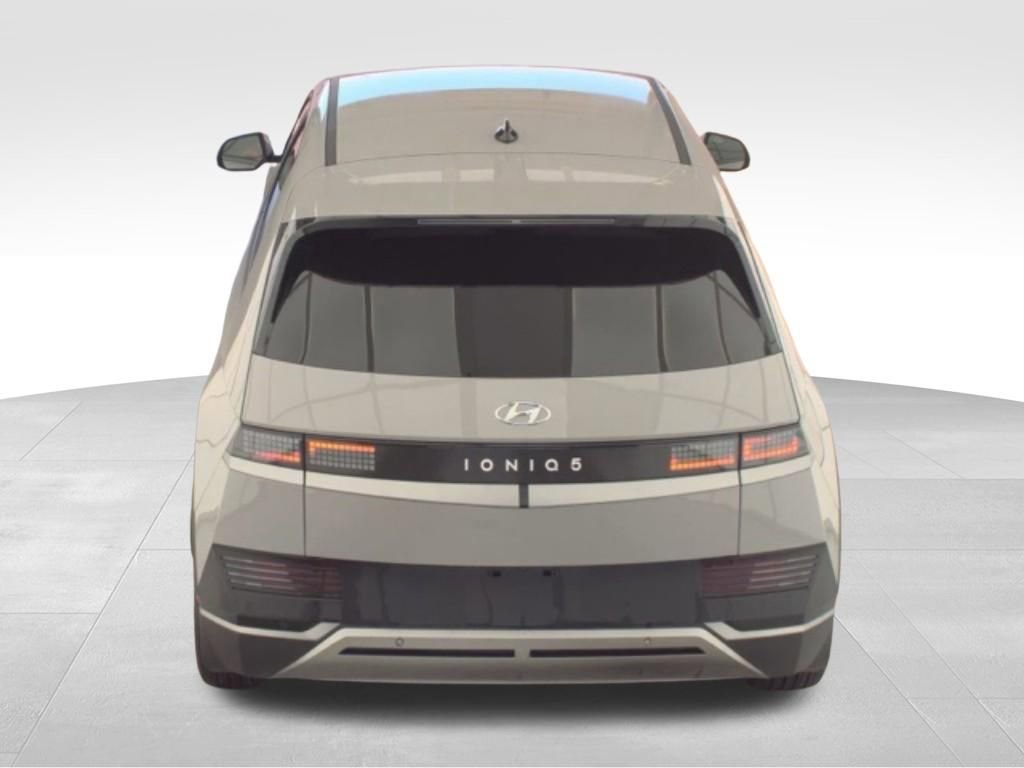 Used 2024 Hyundai Ioniq 5 SEL RWD image 7