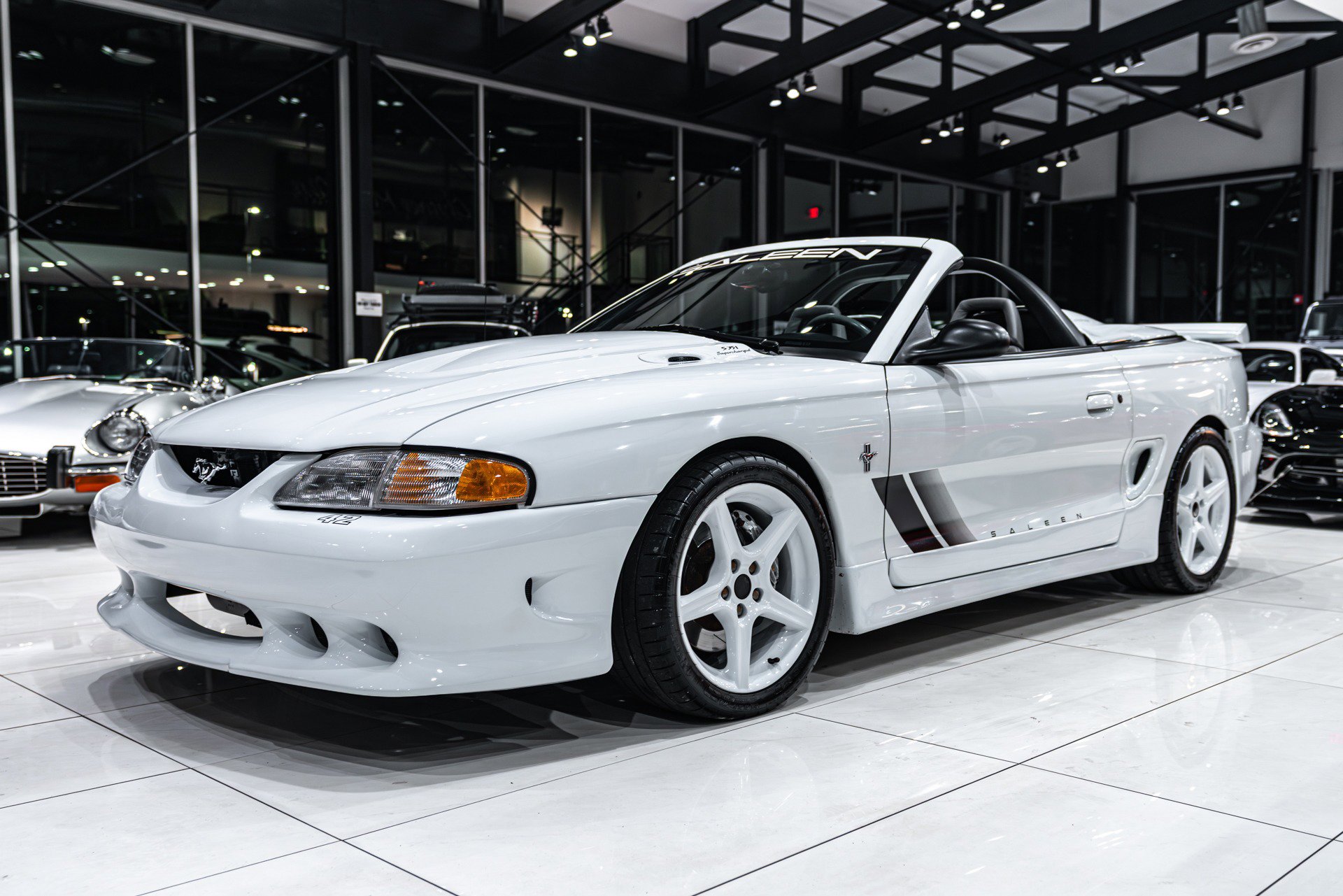 Used 1997 Ford Mustang Convertible image 33