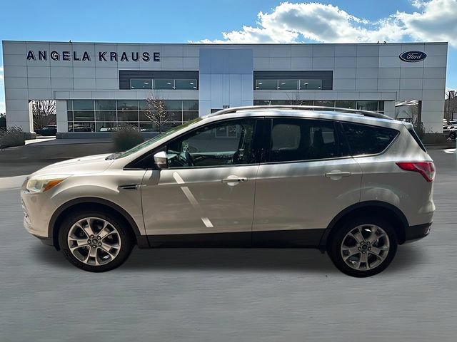 Used 2016 Ford Escape Titanium FWD image 4