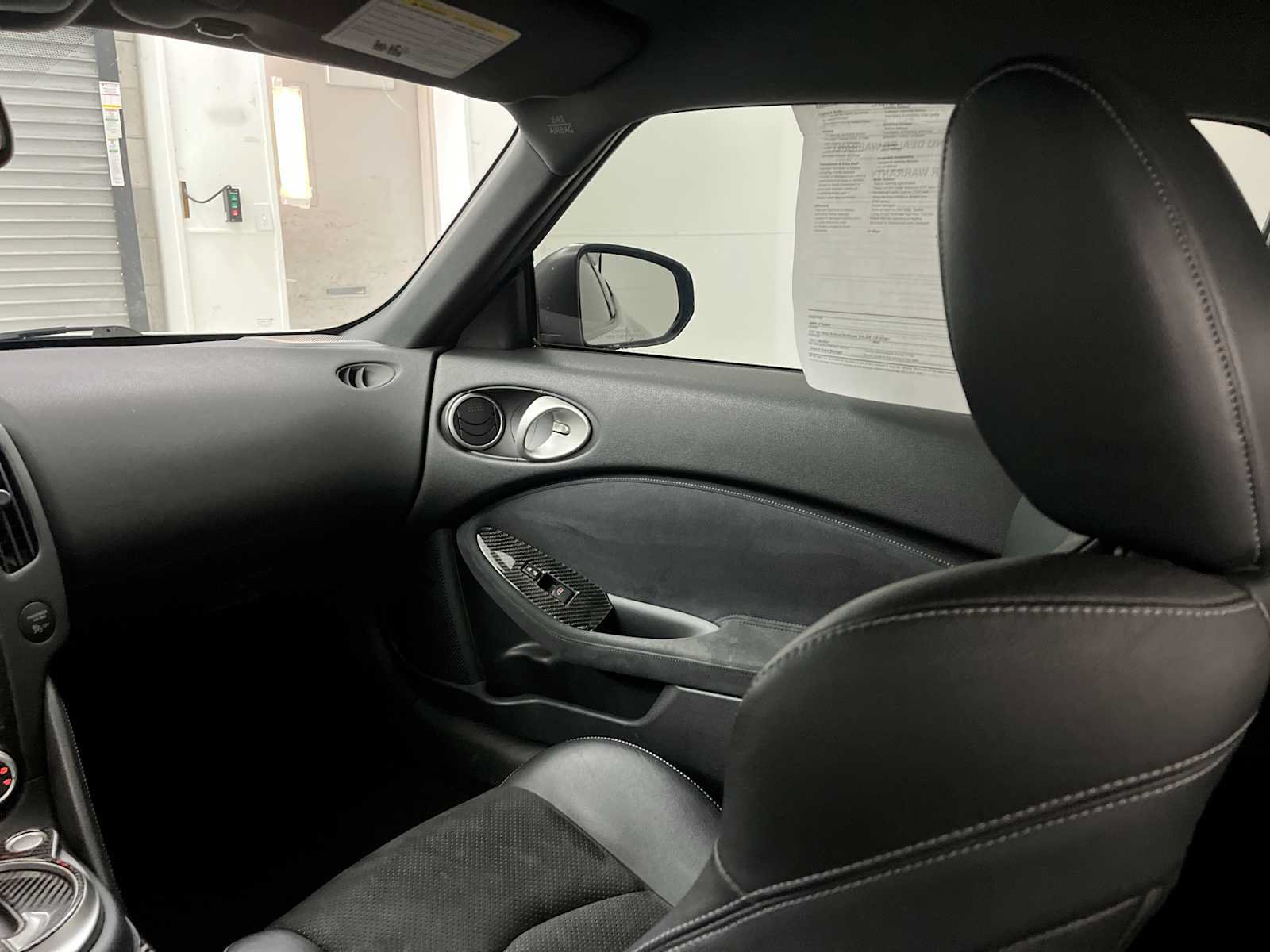 Used 2013 Nissan 370Z Touring w/ Sport Pkg RWD image 11