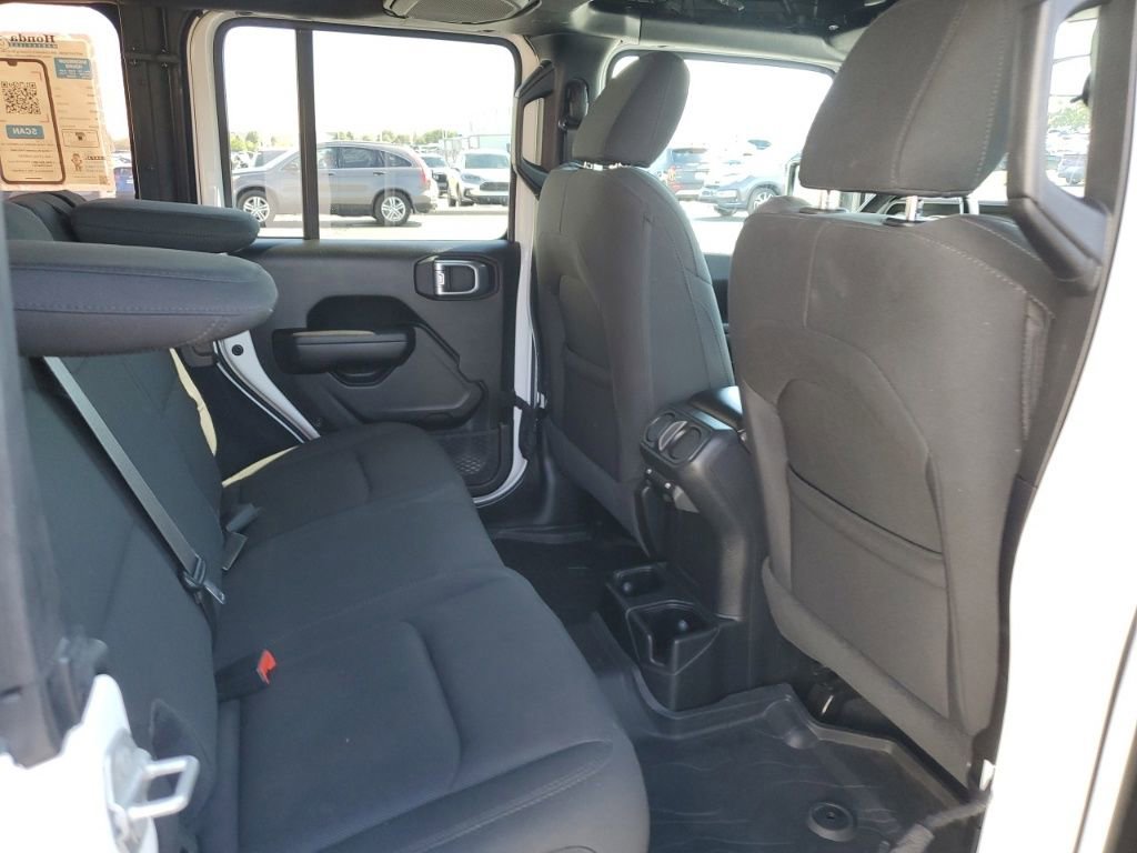 Used 2021 Jeep Wrangler Unlimited Sport image 29