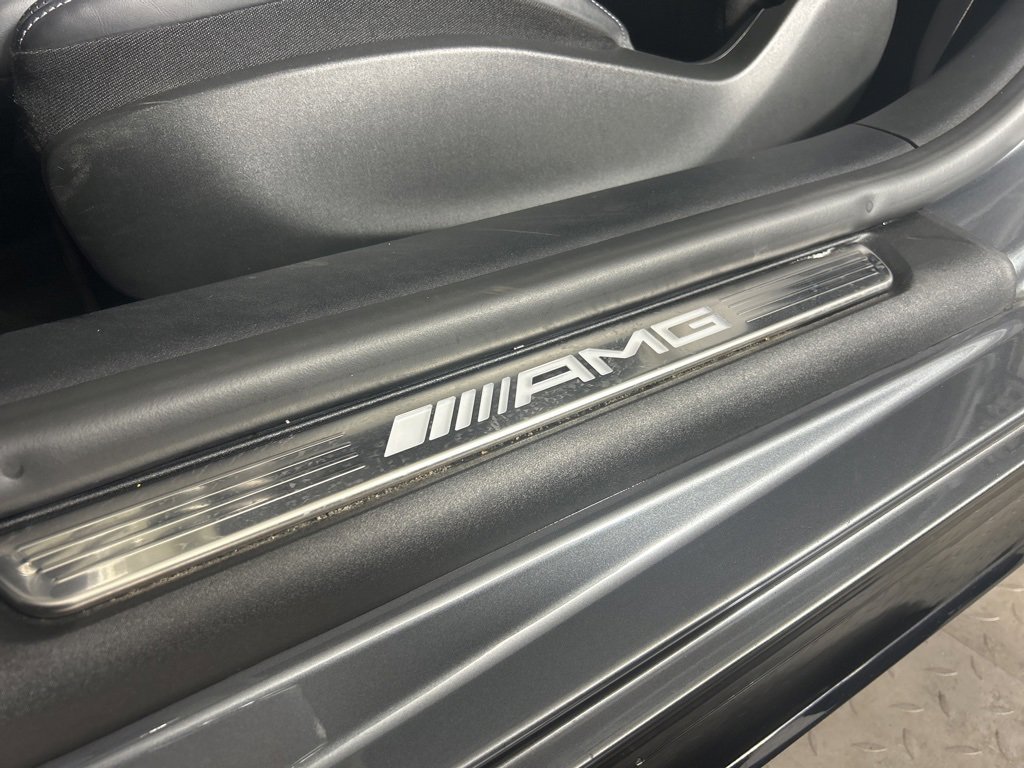 Used 2022 Mercedes-Benz SL 63 AMG 4MATIC image 22