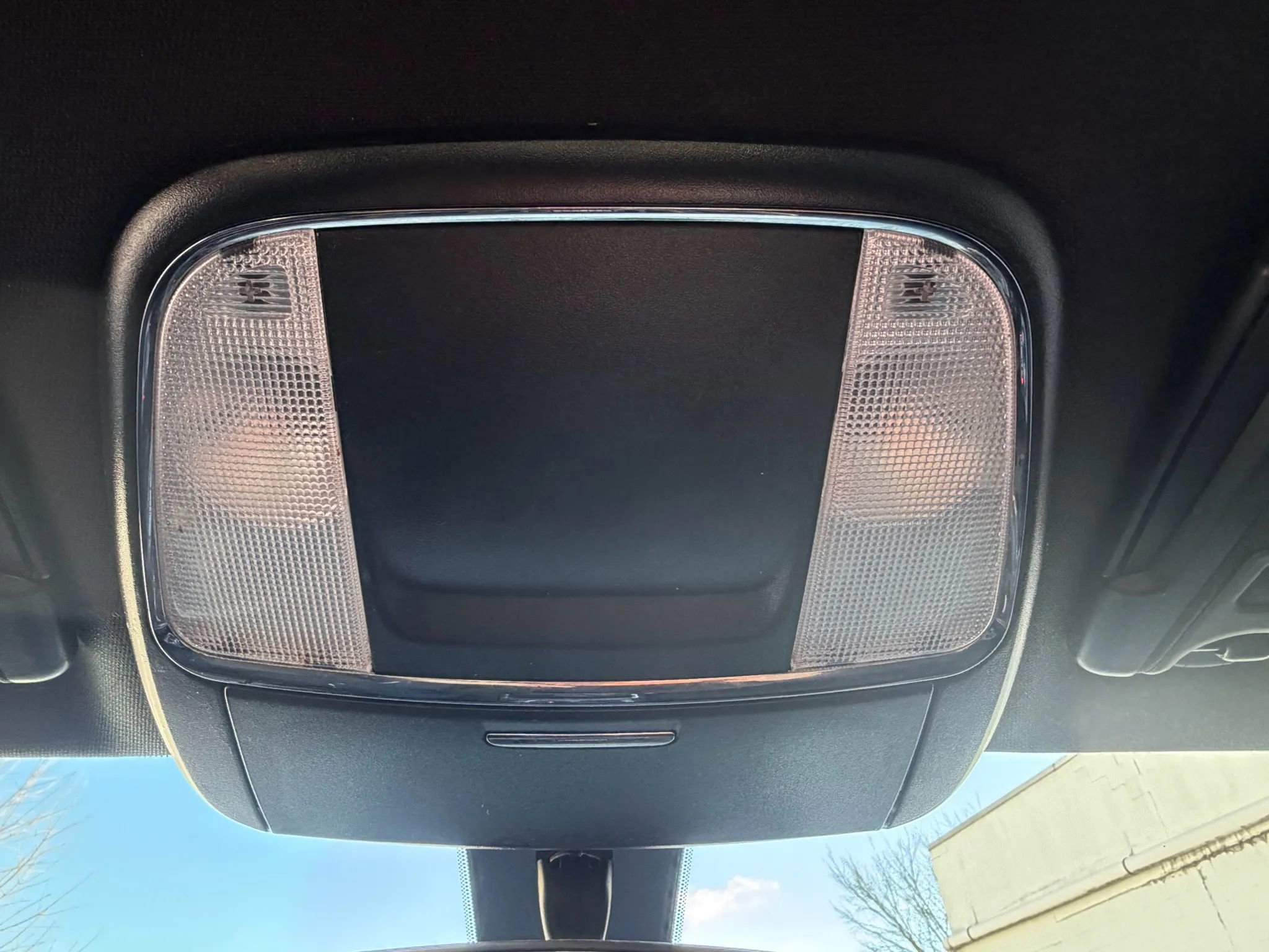 Used 2019 Dodge Charger SXT image 27